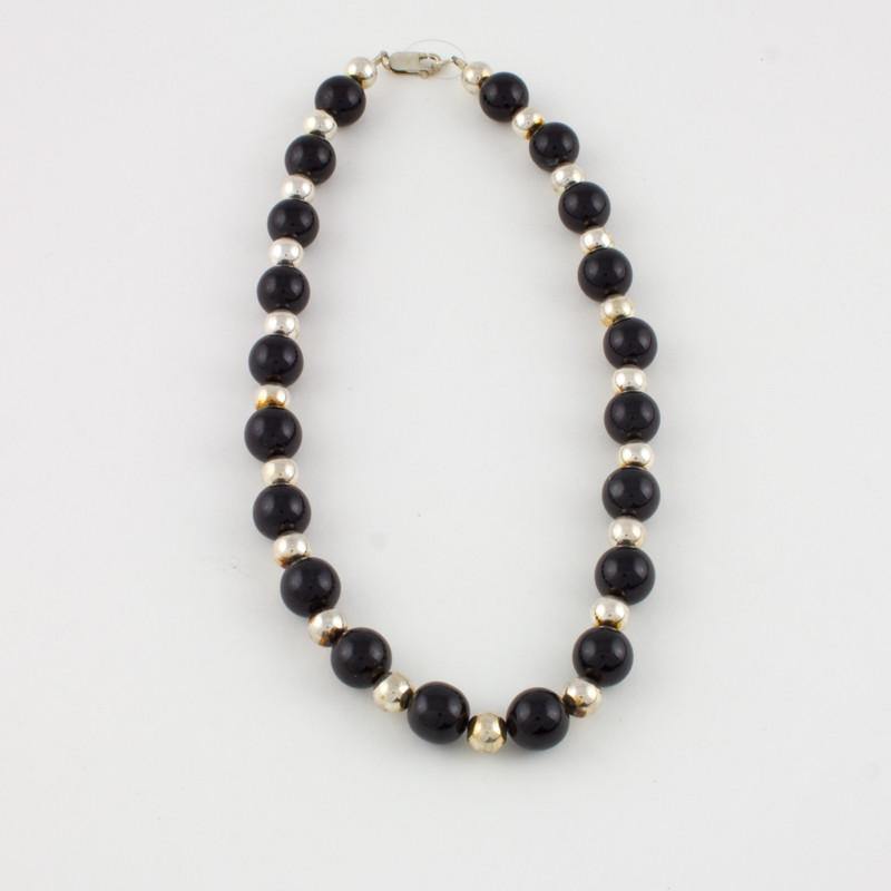 Black jade online bead necklace