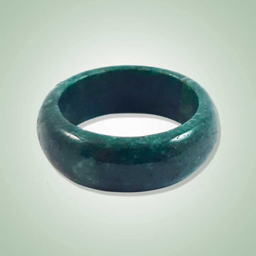 Solid Green Jade Ring - Jade Maya